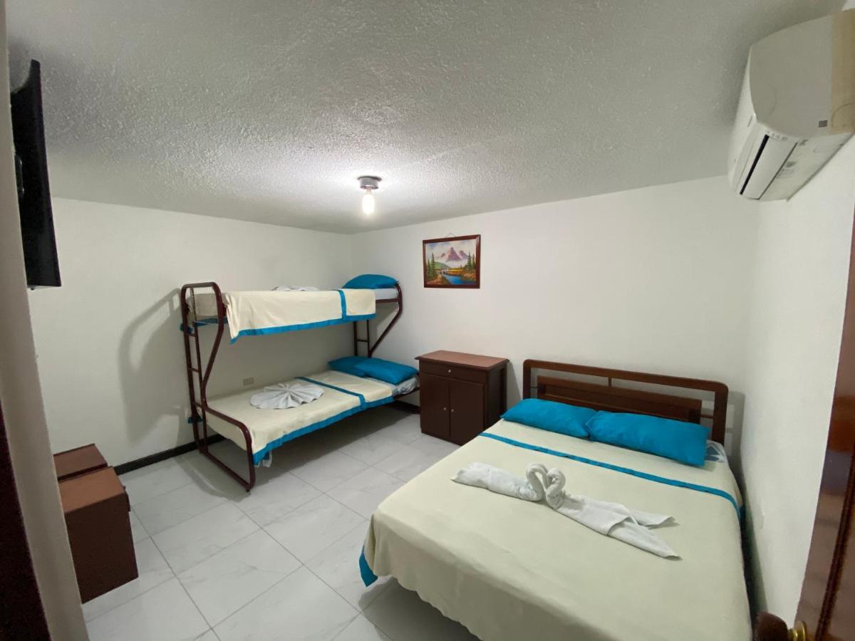 Hotel Maratea Melgar Buitenkant foto