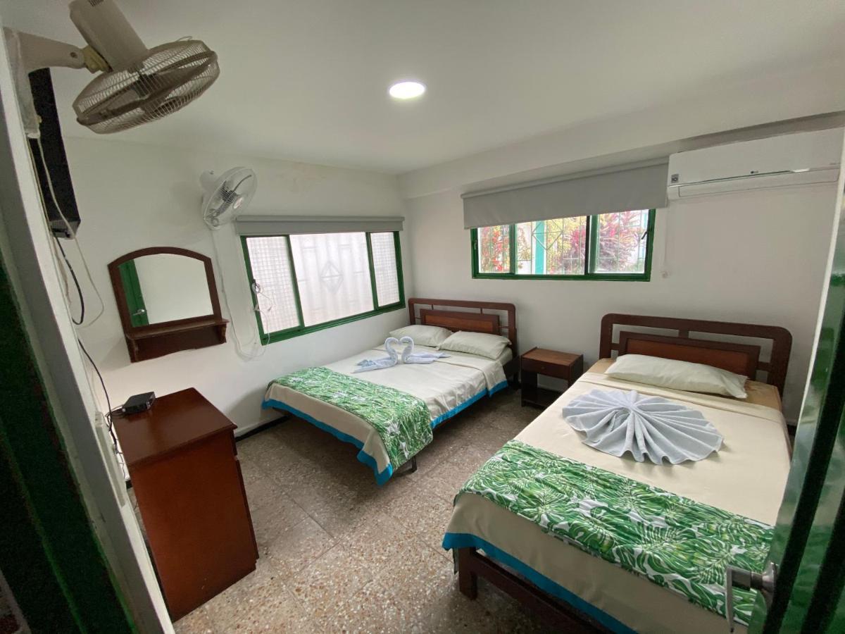 Hotel Maratea Melgar Buitenkant foto